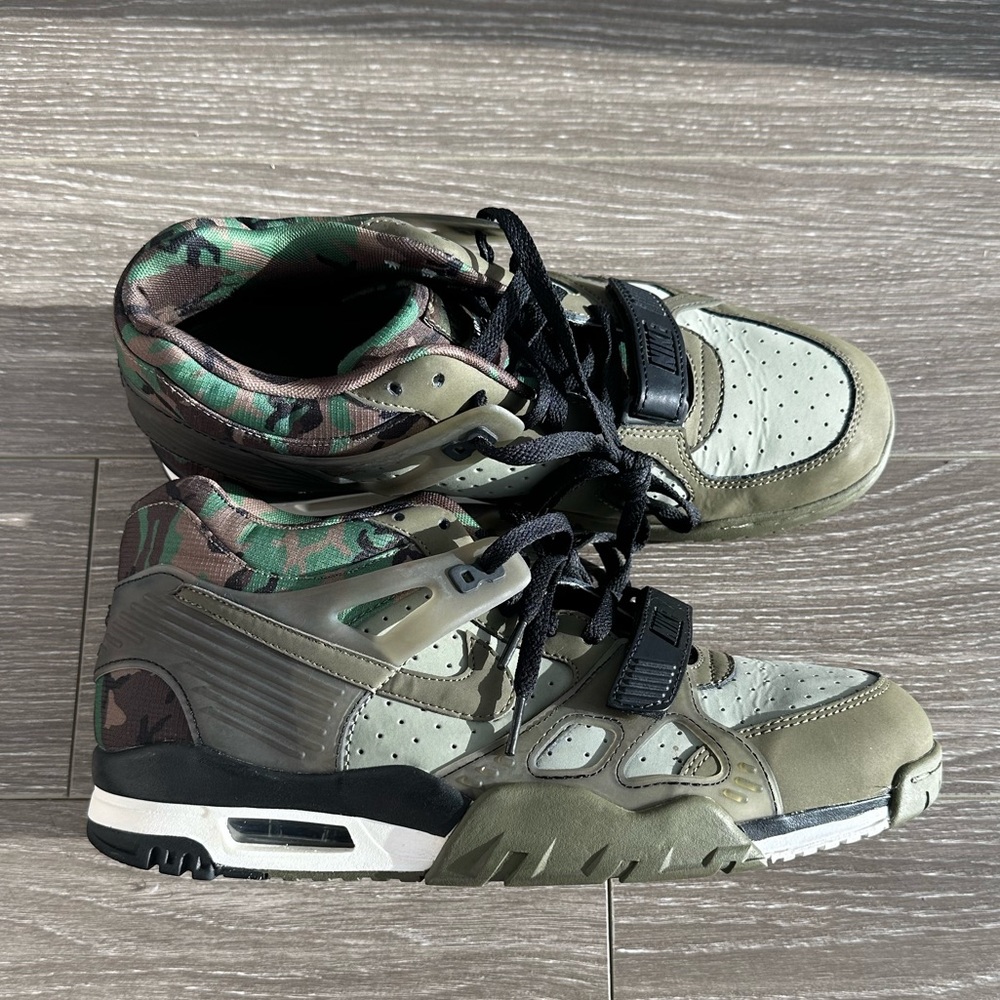 Nike Air Trainer 1